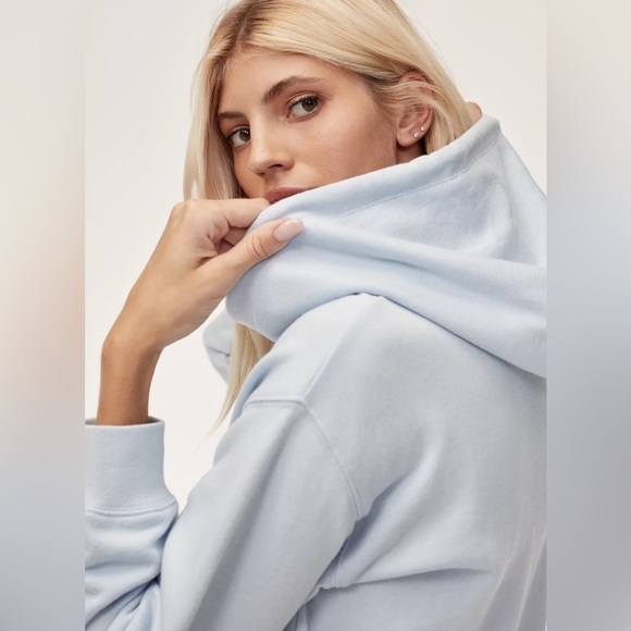 WILFRED Free
Williamson Hoodie - Picture 4 of 12